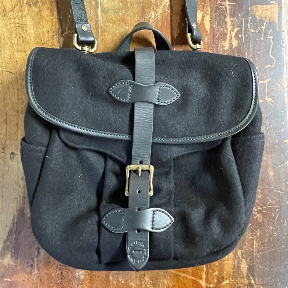 Filson Small Wool Field bag | Black